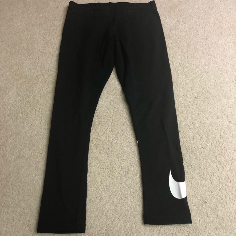 Women’s Nike leggings